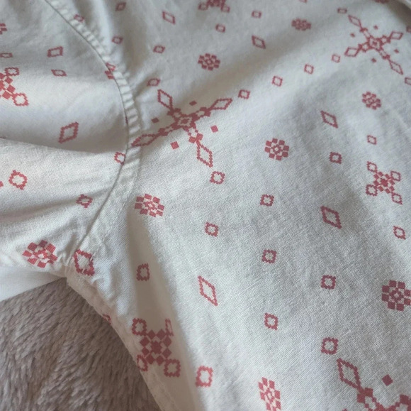 Men's Red & Cream Holiday Button Up by Pacsun Sz Med - Picture 5 of 8